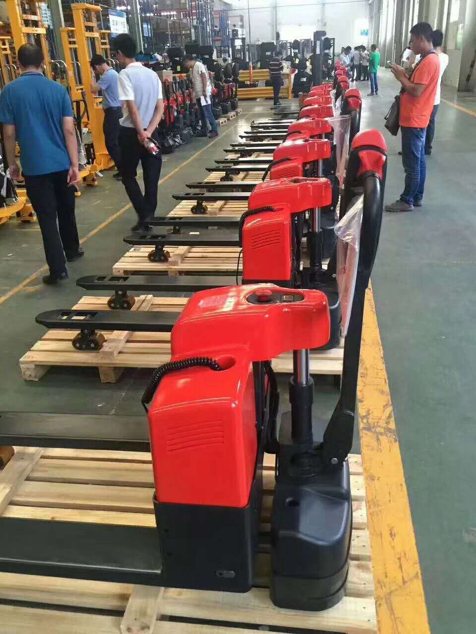 叉車(chē)租賃車(chē)型展示